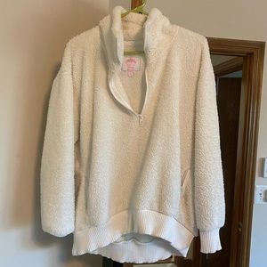 White sherpa zip up